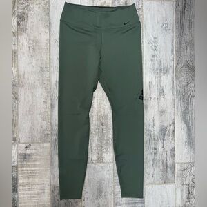 Nike Dri-FIT Forest Green Leggings